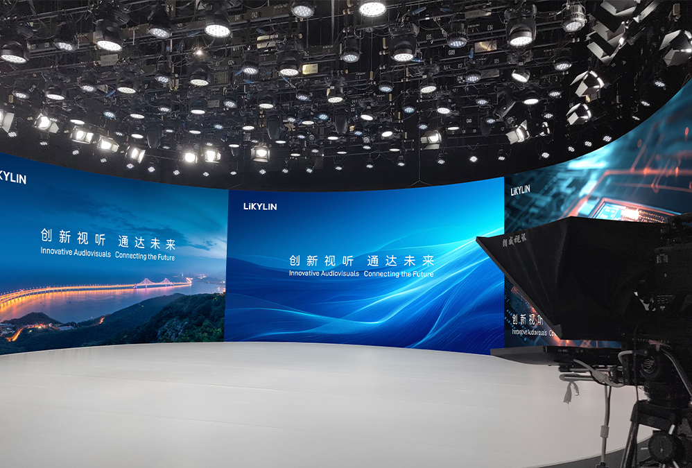 多媒体演播厅 多媒体演播厅